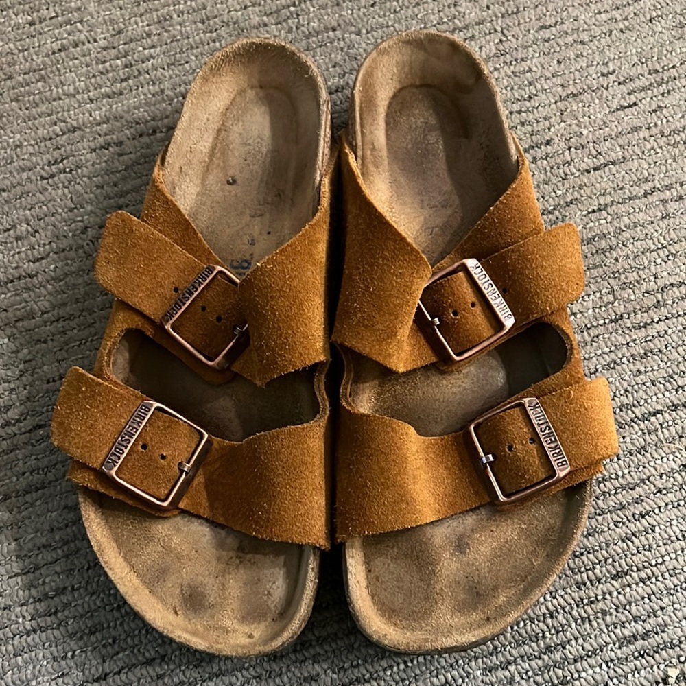 Used Arizona soft bed suede Birkenstocks